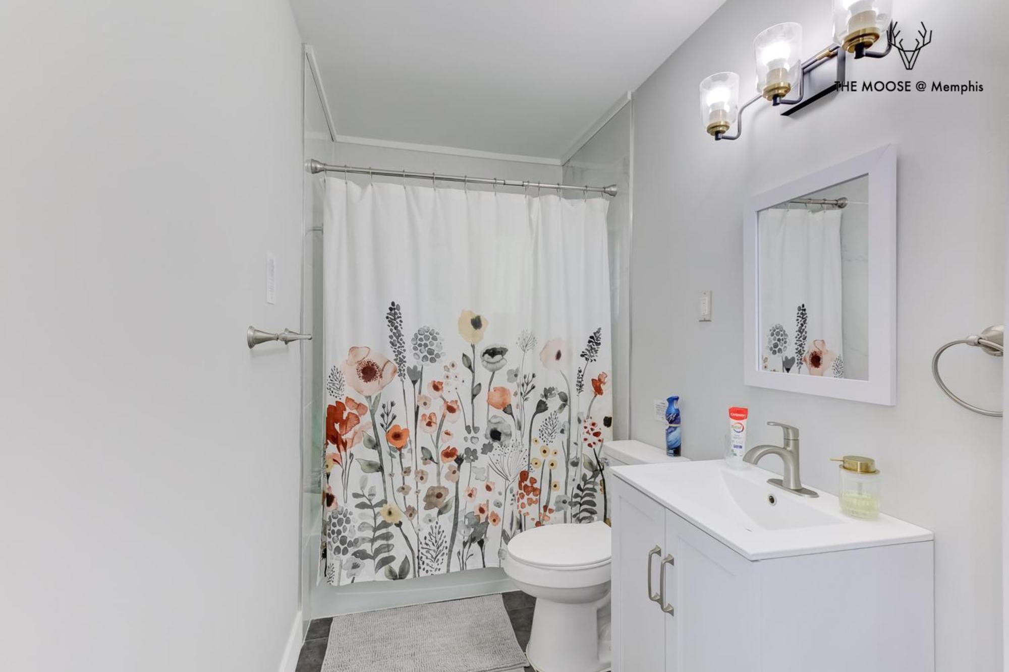 شقة The Moose #11 - Luxe Modern Loft With King Bed, Free Parking & Wi-Fi ممفيس المظهر الخارجي الصورة